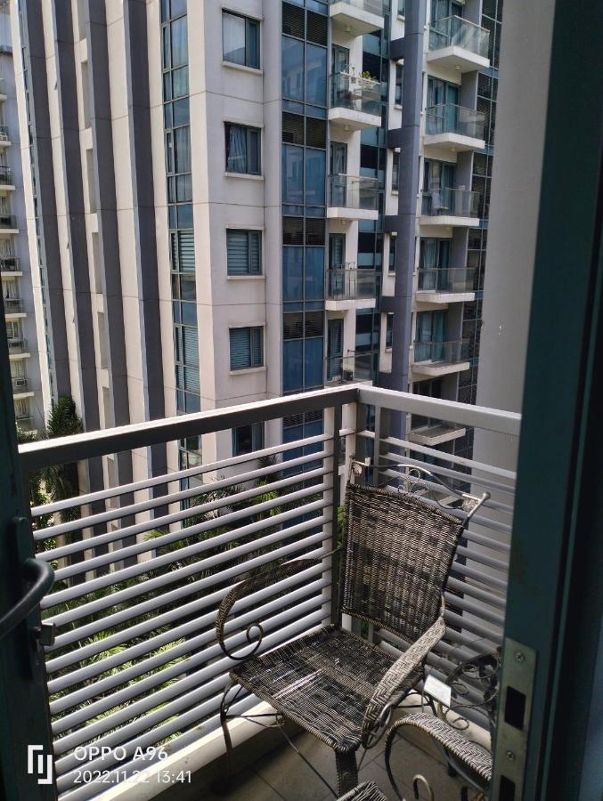 Pasay Condotel Near Resorts World & Airport Экстерьер фото